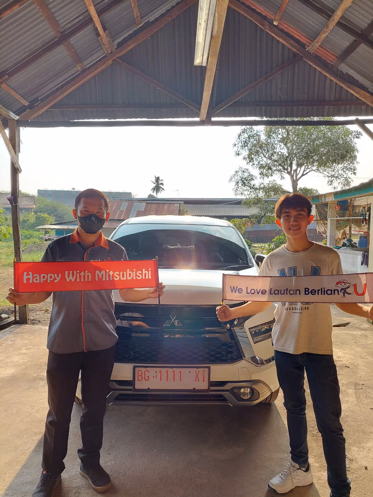 Penyerahan unit L300 PICKUP di Sukarami