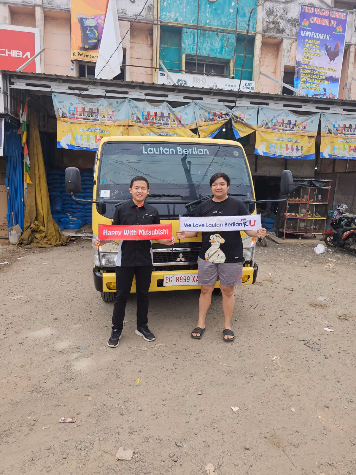 Penyerahan unit XPANDER ULTIMATE di Kenten